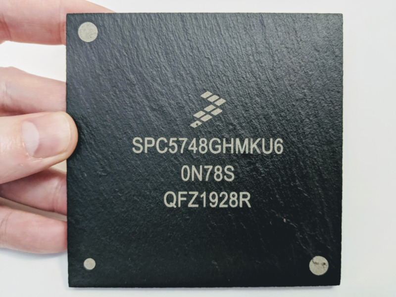 NXP SPC5748GHMKU6